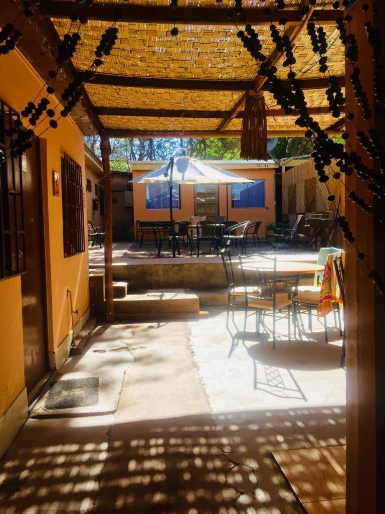 Hostal Intipara Сан-Педро-де-Атакама Екстер'єр фото